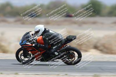 media/May-05-2025-Moto Forza (Mon) [[3c1838c5e5]]/2-B Group/Session 3 (Panning Test Turn 14 Inside)/